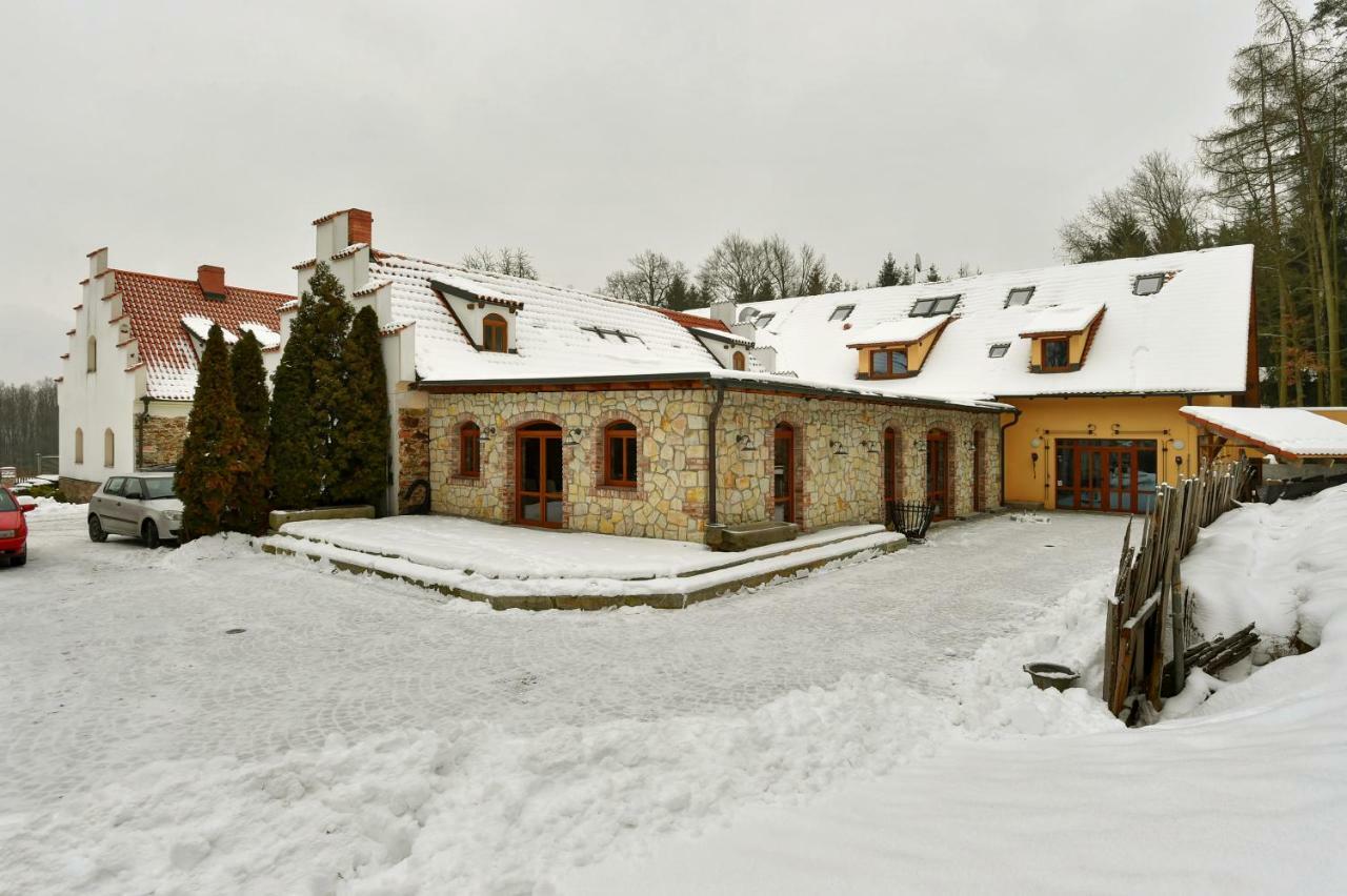 Zamecka Fortovna Obora - Forester House Kaznejov Eksteriør bilde