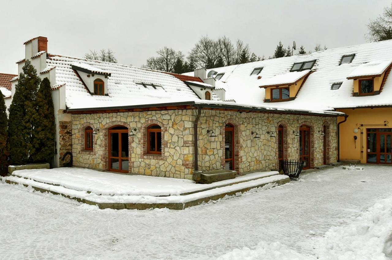 Zamecka Fortovna Obora - Forester House Kaznejov Eksteriør bilde