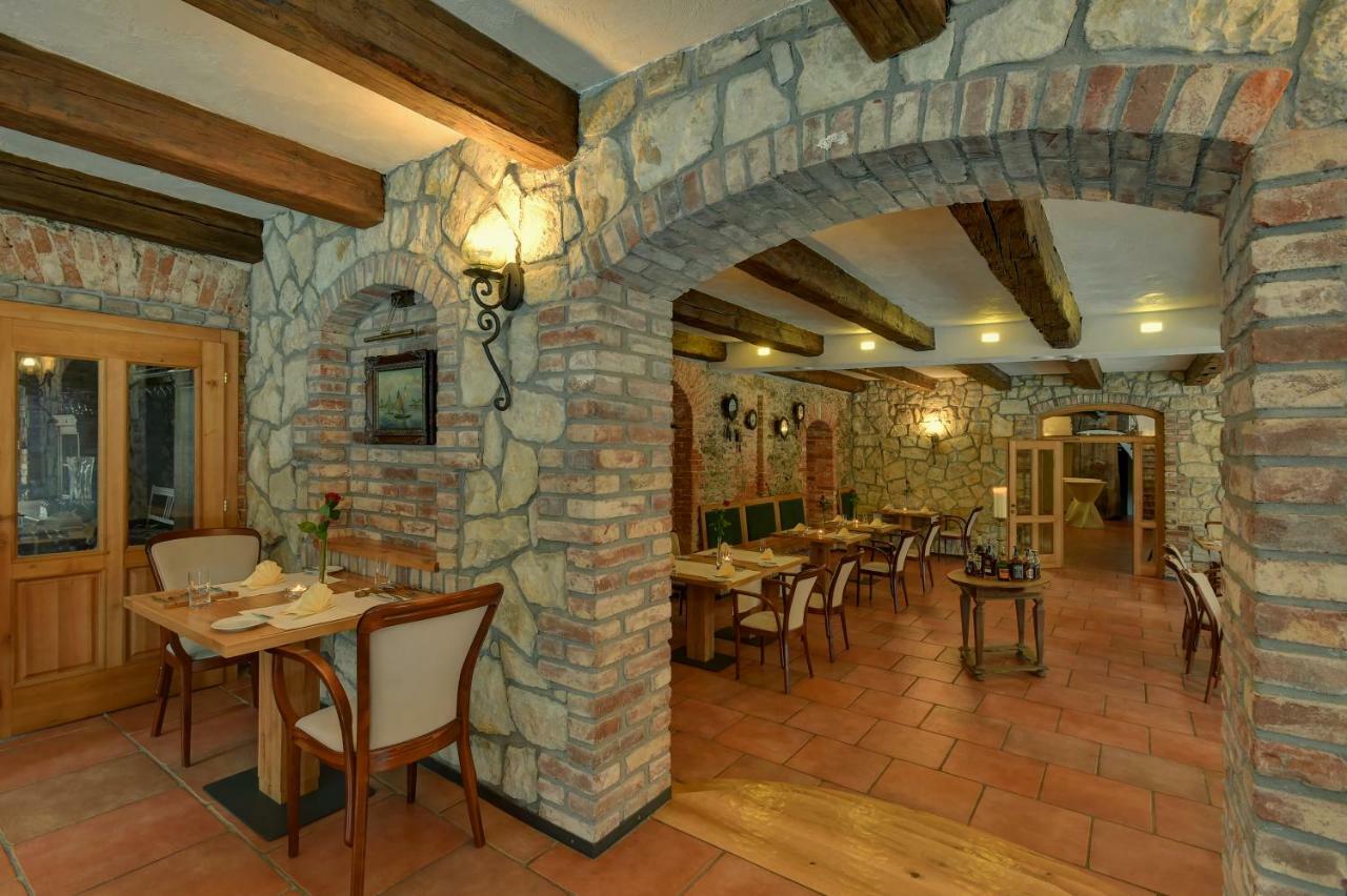 Zamecka Fortovna Obora - Forester House Kaznejov Eksteriør bilde
